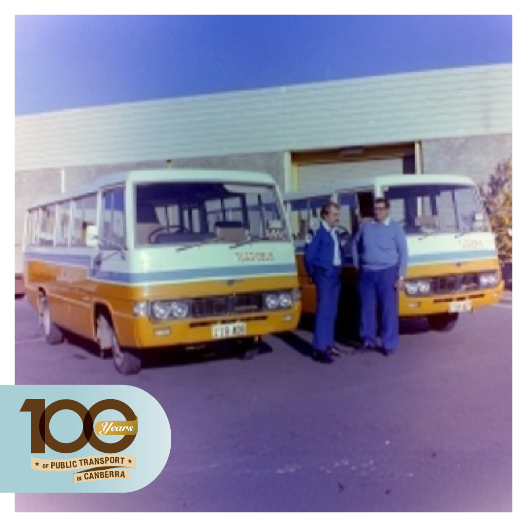 Toyota Coaster Bus 407-408 (1980s)